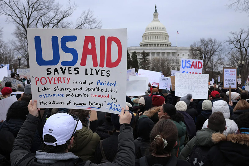 Trump pulls the plug on foreign aid